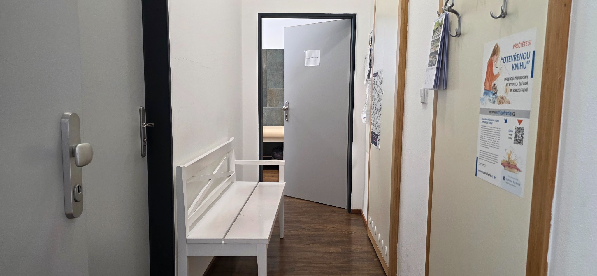 Vnitřní čekárna ambulance KAMIRADA