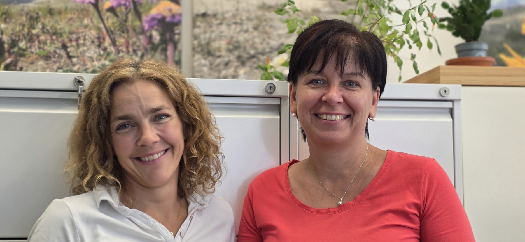 MUDr. Kateřina Drábková a zdravotní sestra Petra Hozová